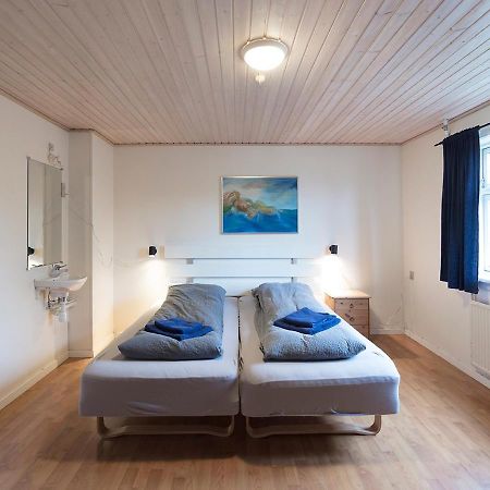 62N Guesthouse - City Center Tórshavn Extérieur photo