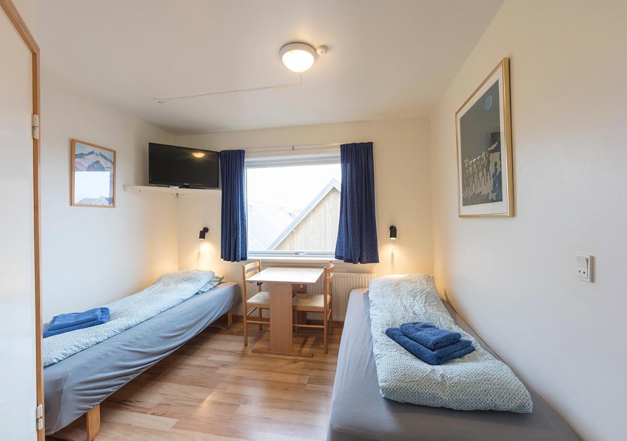 62N Guesthouse - City Center Tórshavn Extérieur photo